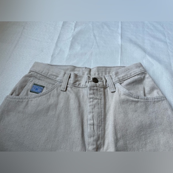 #17 Vintage Wrangler Misses Fit 6 Short Runs Small - Picture 8 of 10